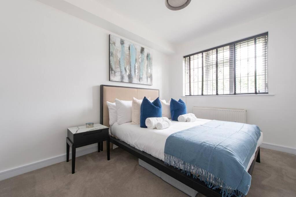 2 Bedroom Modern Urban Sanctuary 1Cc - Cherrydeal Londra Esterno foto