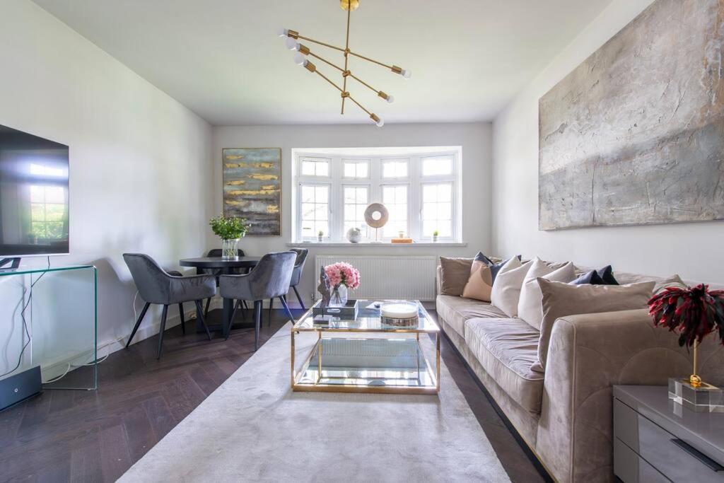 2 Bedroom Modern Urban Sanctuary 1Cc - Cherrydeal Londra Esterno foto